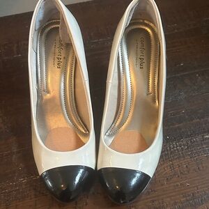 Comfort Plus by Predictions Black and White Heels